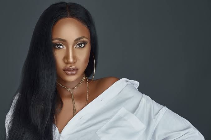 Bella Alubo Lyrics
